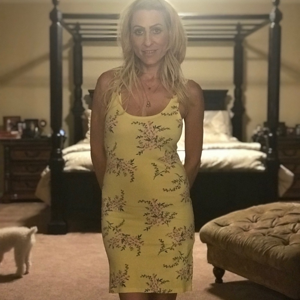 Yellow dress